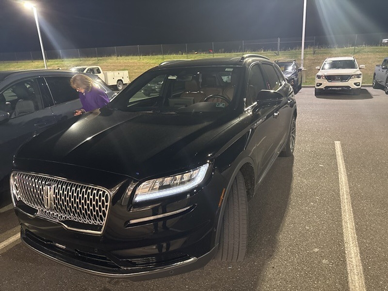 2023 Lincoln Nautilus Reserve photo 2