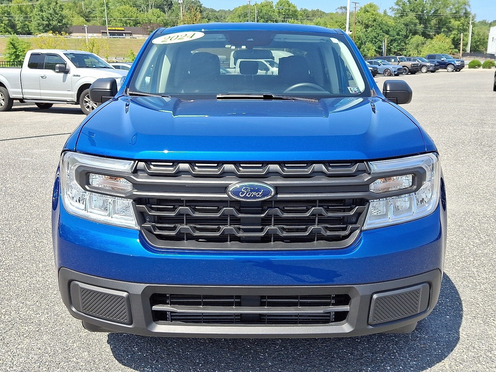 2024 Ford Maverick XL photo 2