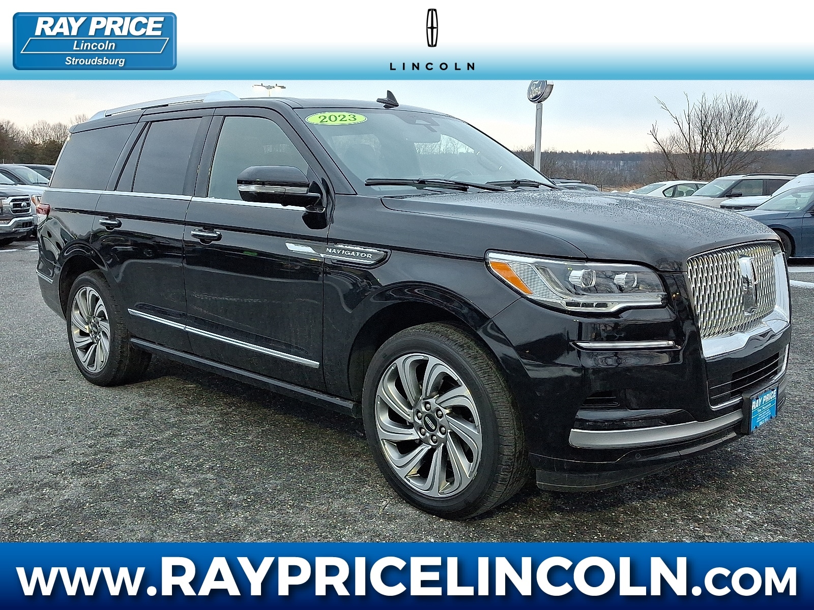 2023 Lincoln Navigator Reserve's photo
