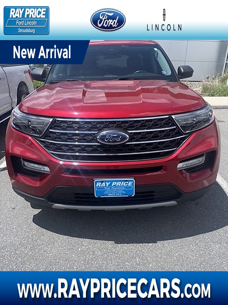 2022 Ford Explorer XLT 4WD's photo