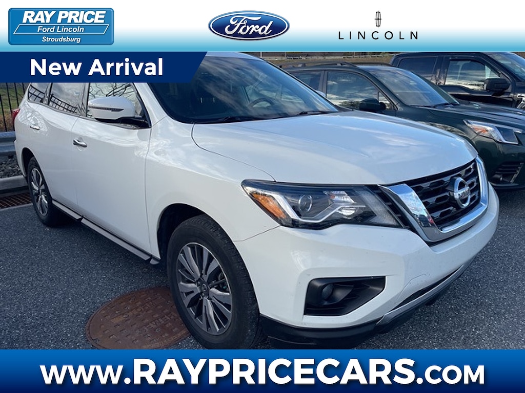 Used 2019 Nissan Pathfinder SV SUV