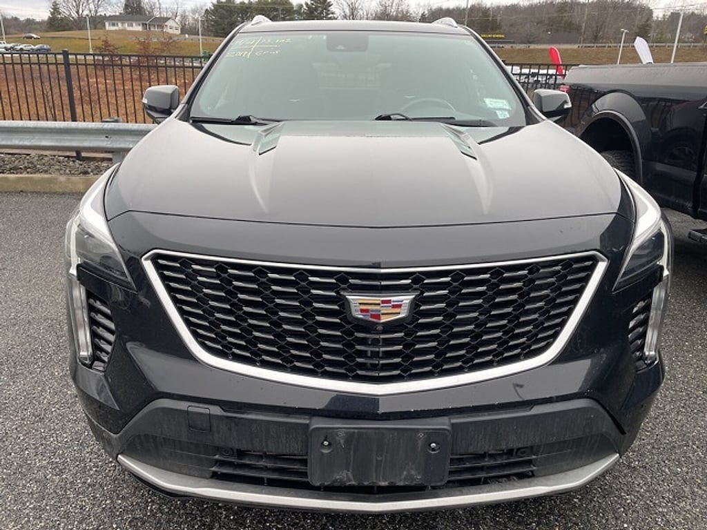 Used 2019 CADILLAC XT4 Premium Luxury SUV