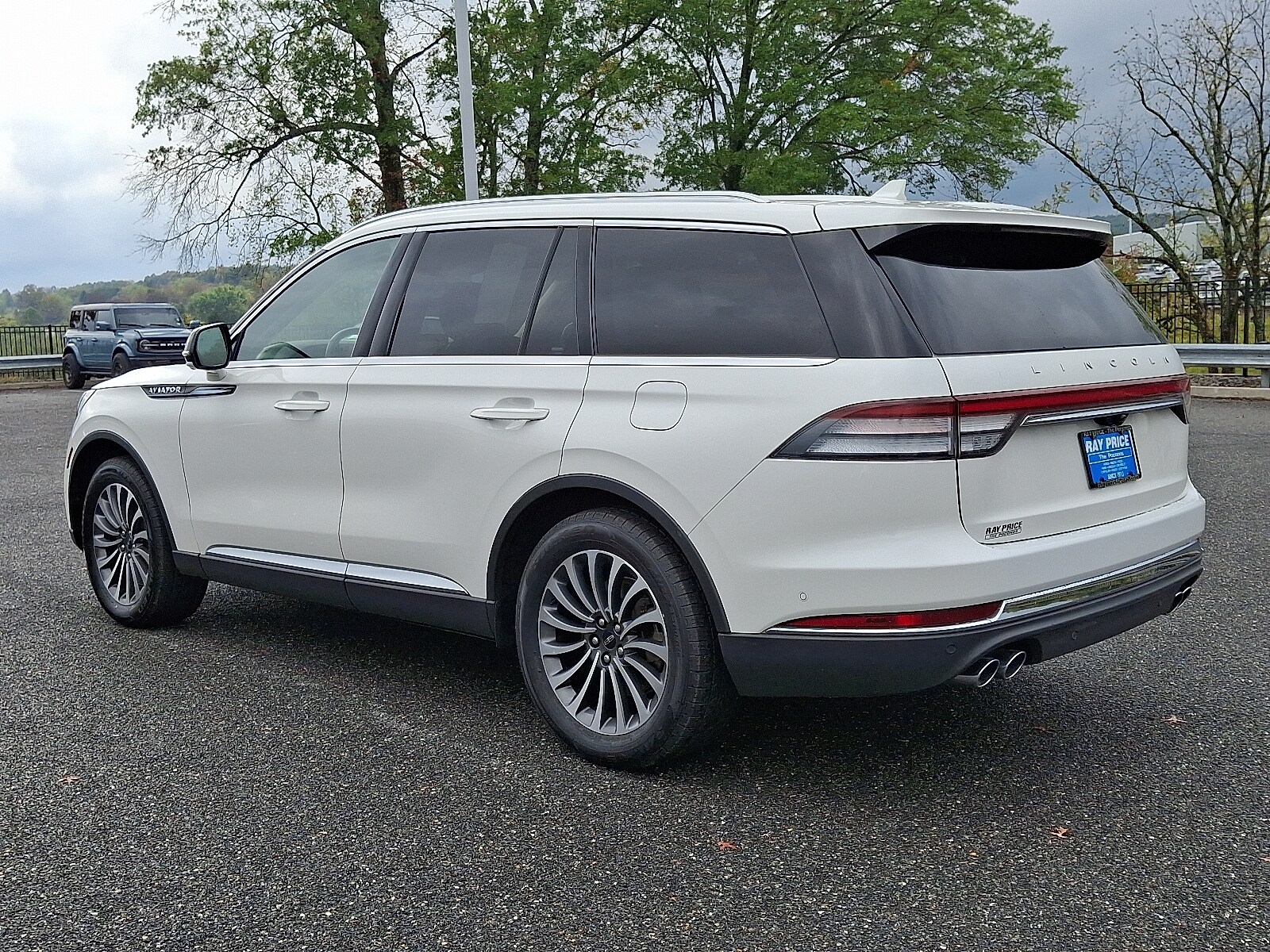 2020 Lincoln Aviator Reserve photo 4
