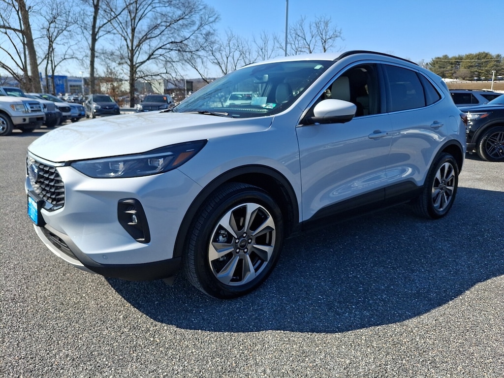 Certified 2025 Ford Escape Platinum SUV