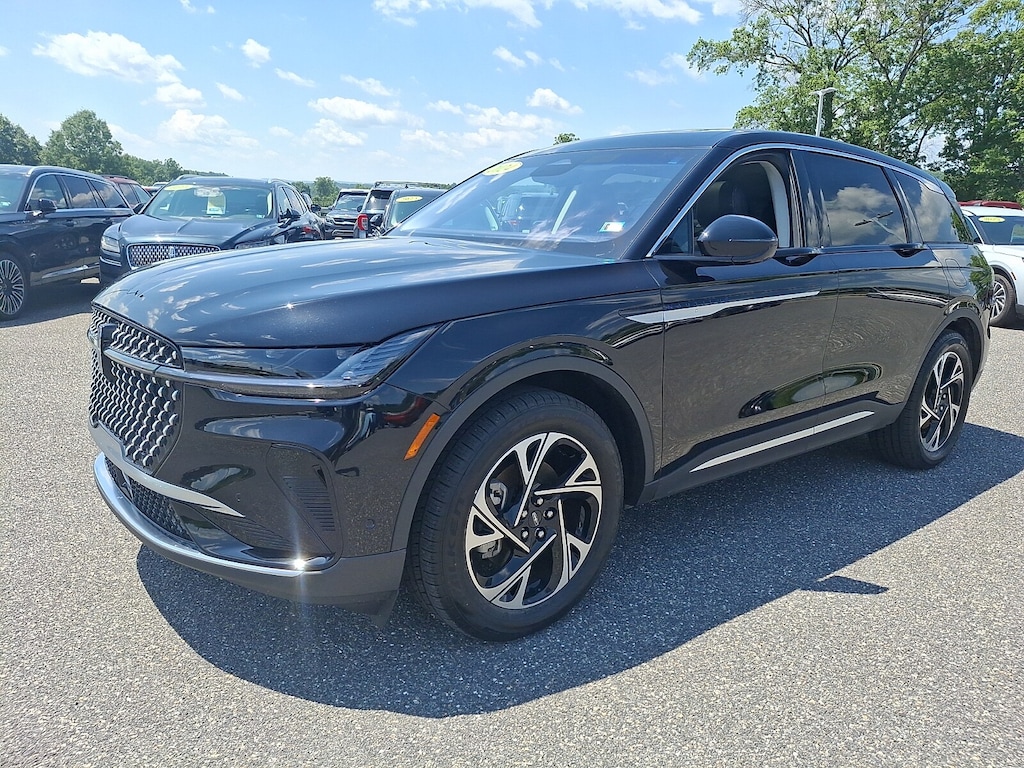 Used 2024 Lincoln Nautilus Premiere SUV