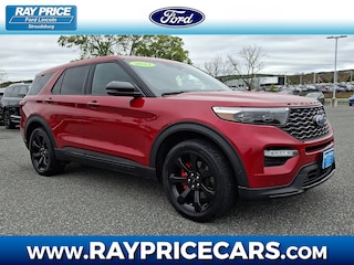 2022 Ford Explorer ST SUV