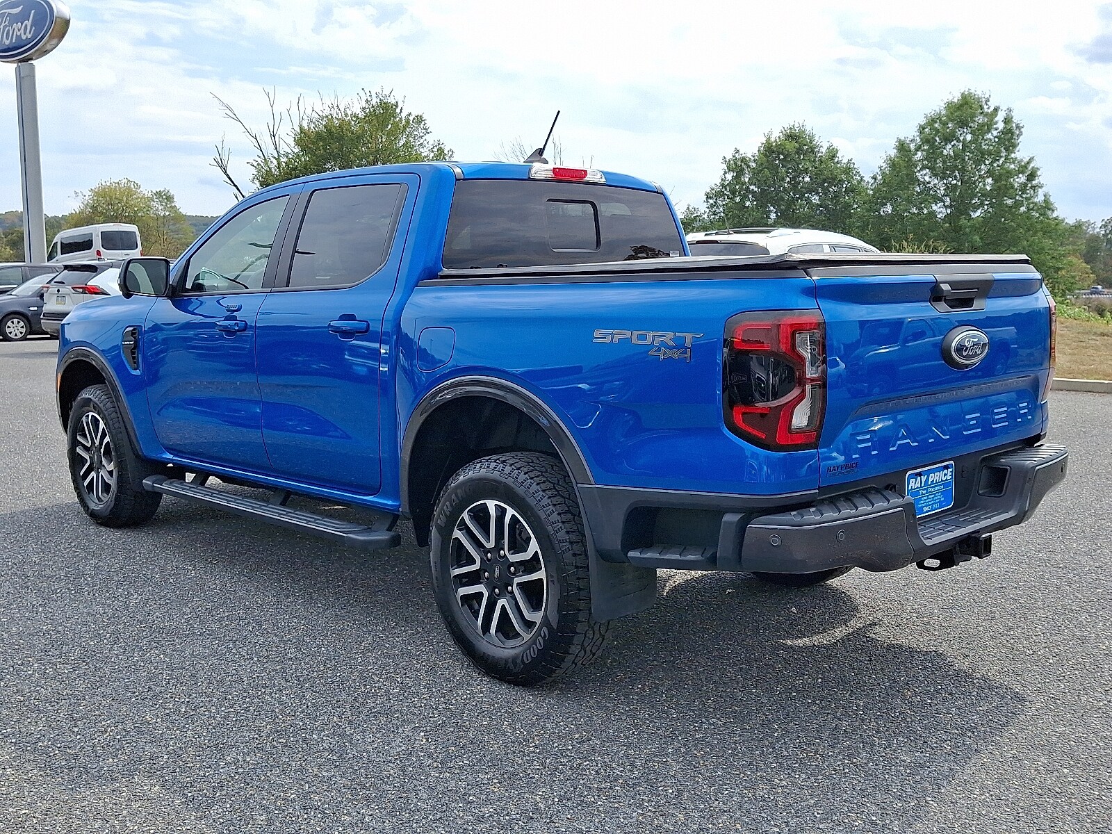 2024 Ford Ranger Lariat photo 4