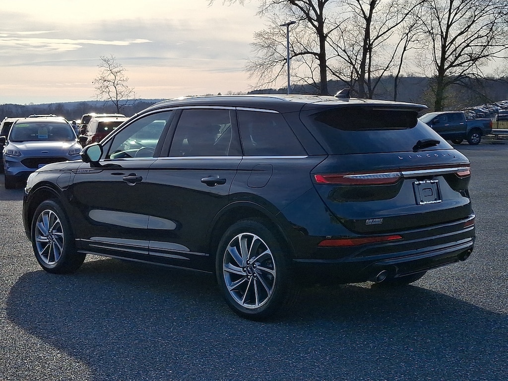 Used 2022 Lincoln Corsair Grand Touring SUV