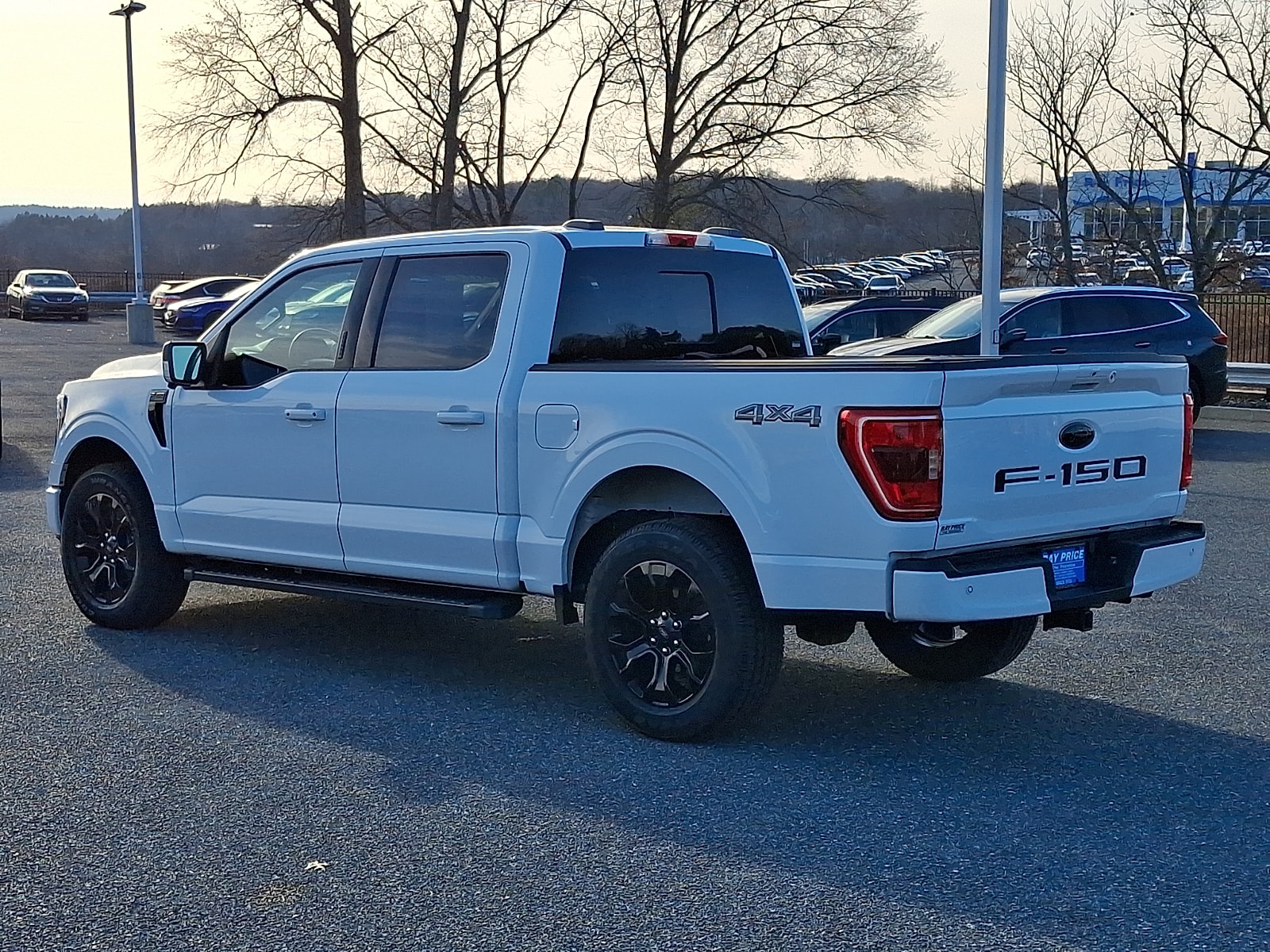 2022 Ford F-150 XLT photo 4