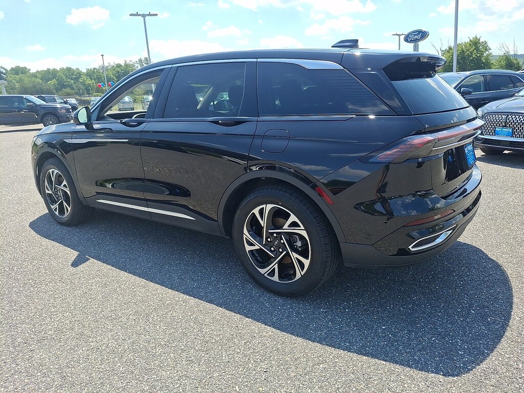 Used 2024 Lincoln Nautilus Premiere SUV