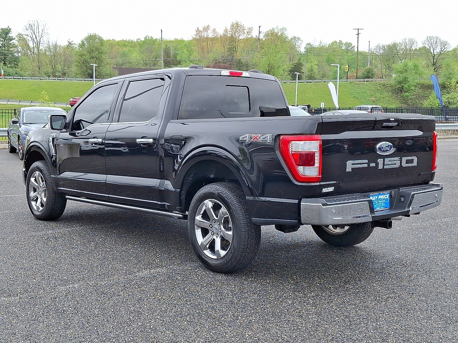 2023 Ford F-150 Lariat photo 4