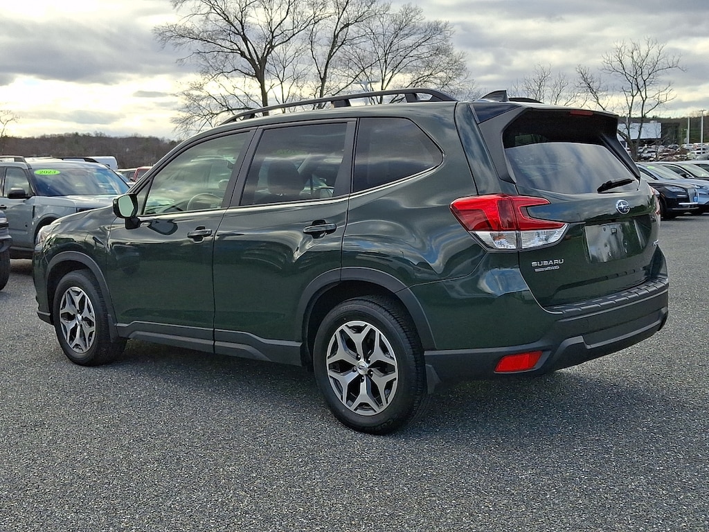 Used 2024 Subaru Forester Premium SUV