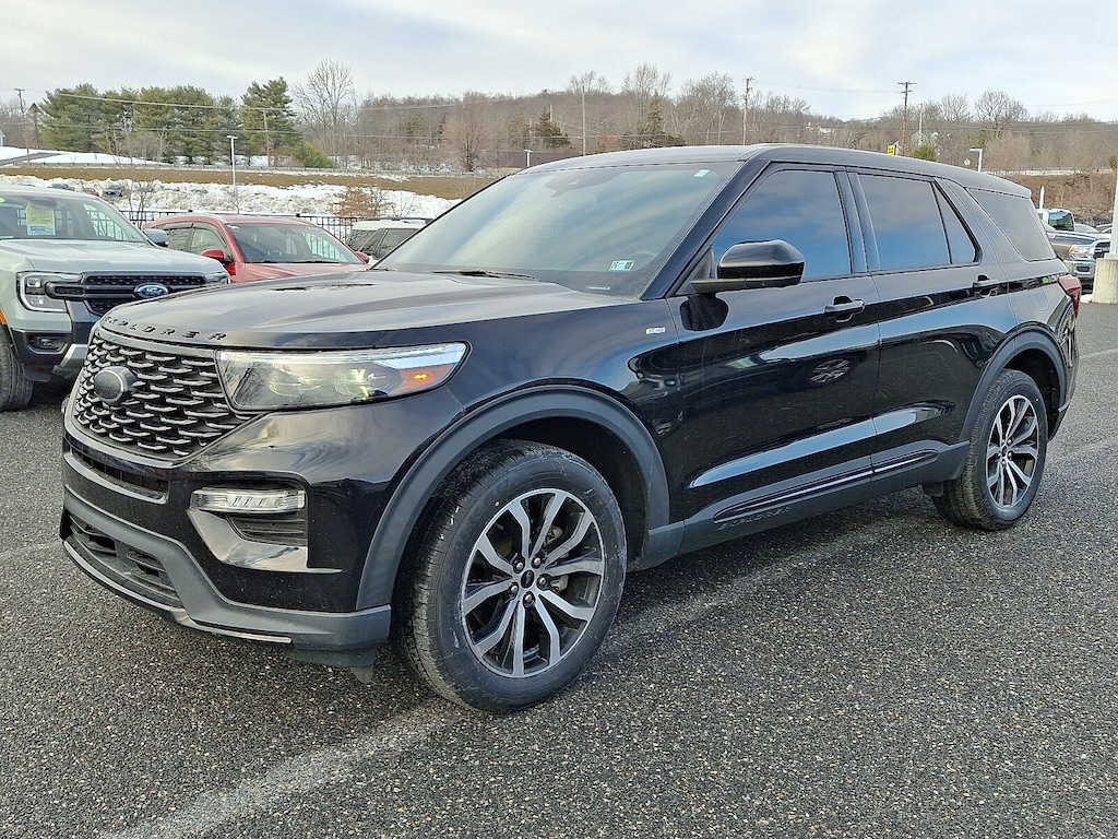Certified 2022 Ford Explorer ST-Line SUV