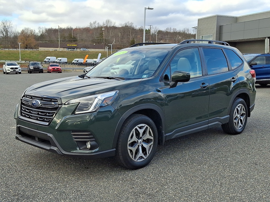 Used 2024 Subaru Forester Premium SUV