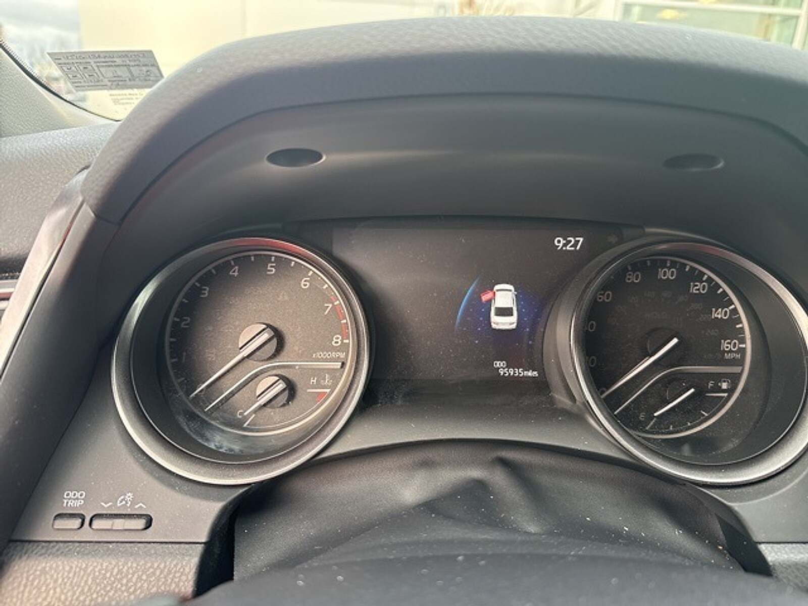 2022 Toyota Camry SE photo 3