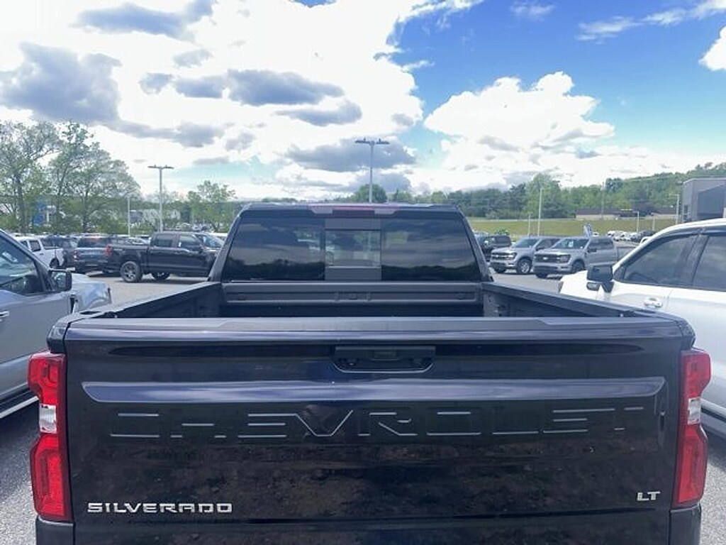 Used 2024 Chevrolet Silverado 1500 4WD Crew Cab Short Bed LT Trail Boss Truck Crew Cab