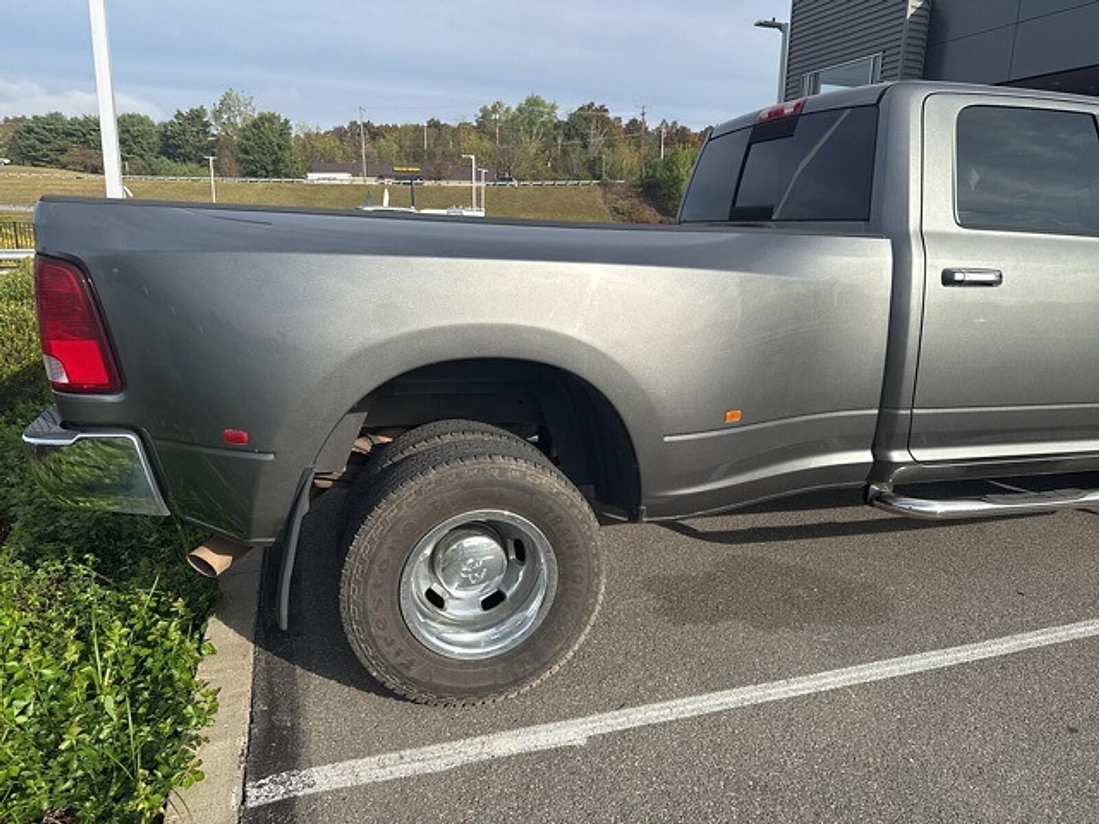 2012 Dodge Ram SLT photo 3