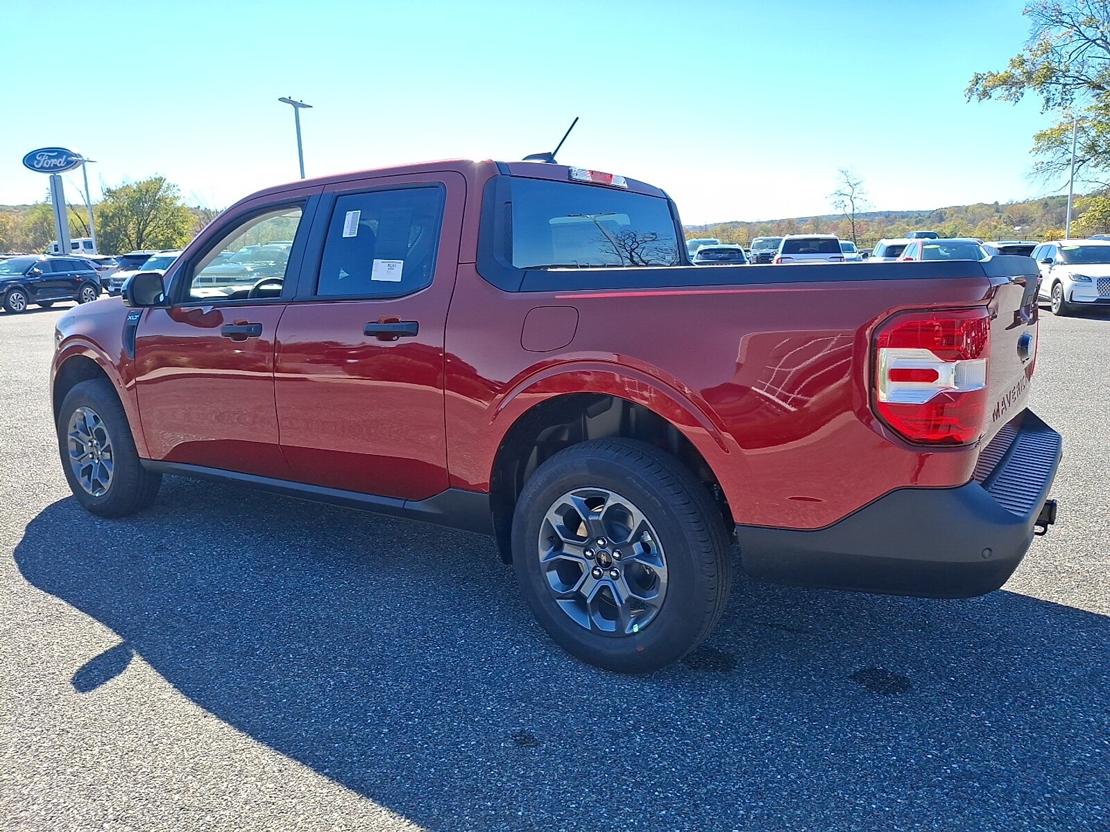 2025 Ford Maverick XLT photo 3