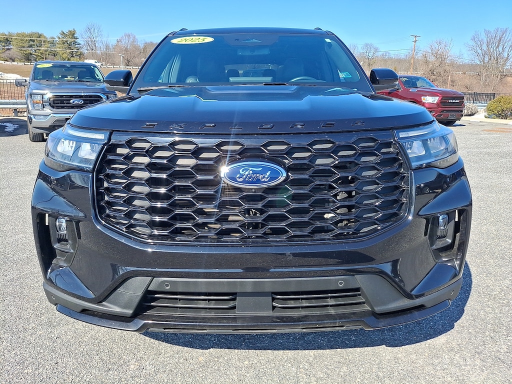 Certified 2025 Ford Explorer ST-Line SUV