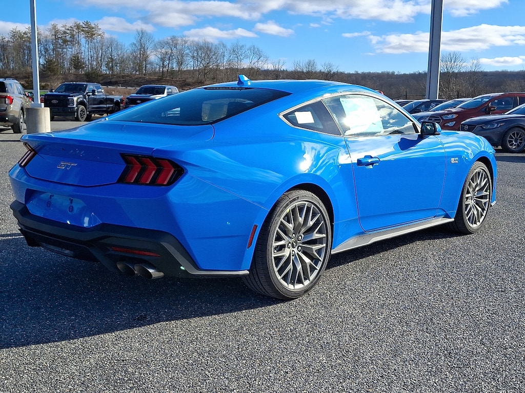 New 2026 Ford Mustang GT Premium Fastback GT PREMIUM FASTBACK