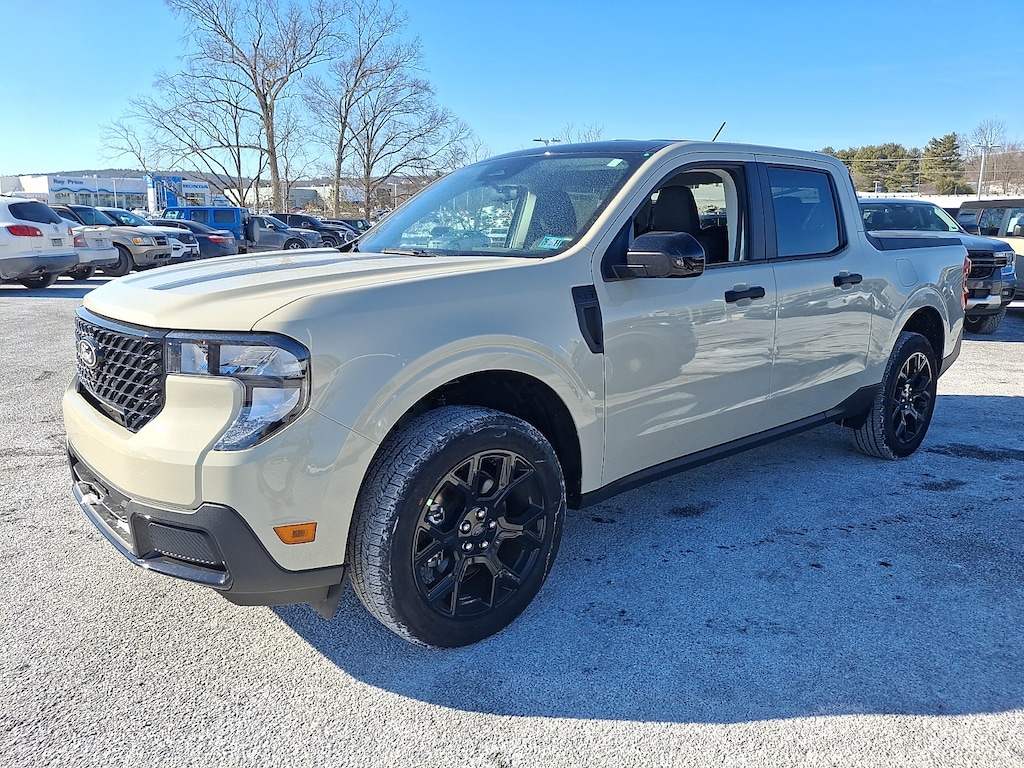 New 2025 Ford Maverick XLT XLT AWD SUPERCREW