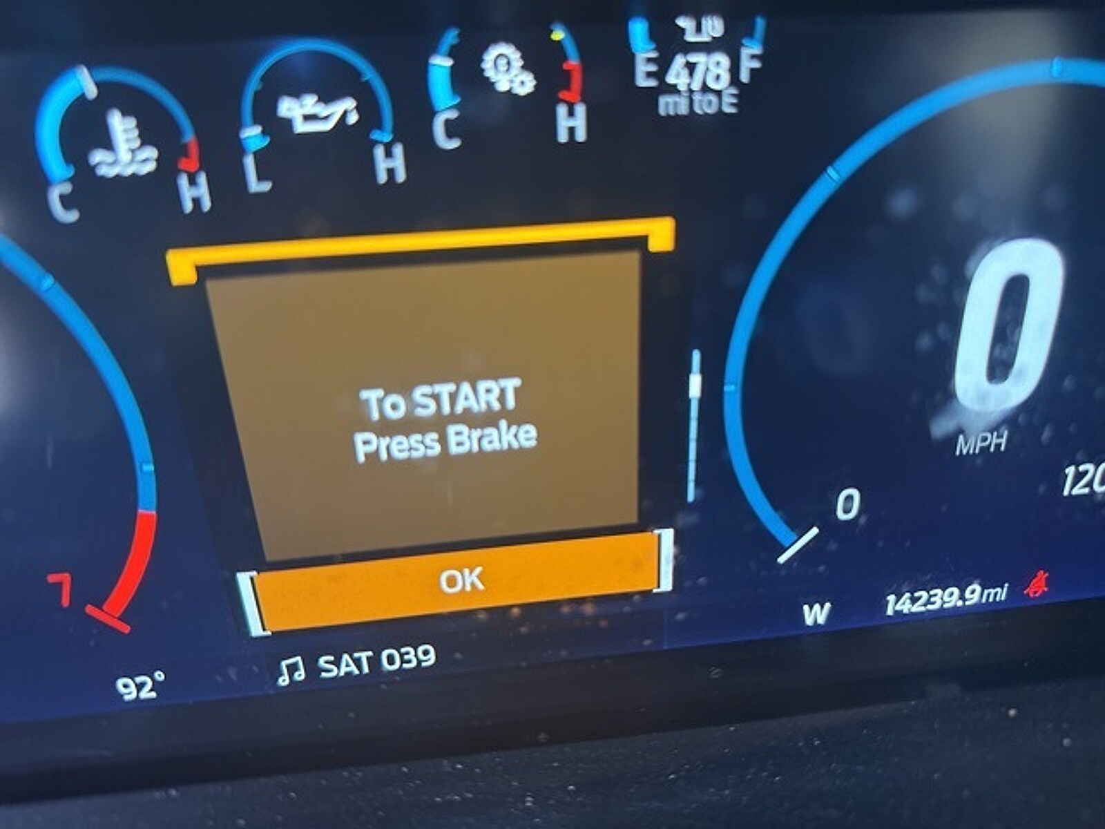 2023 Ford F-150 Platinum photo 4