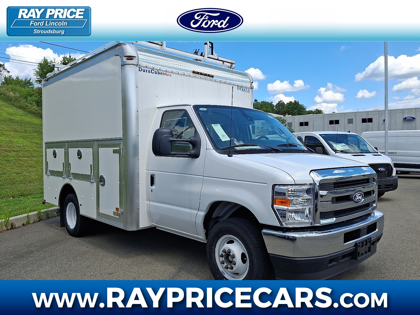 2026 Ford E-350 Cutaway 