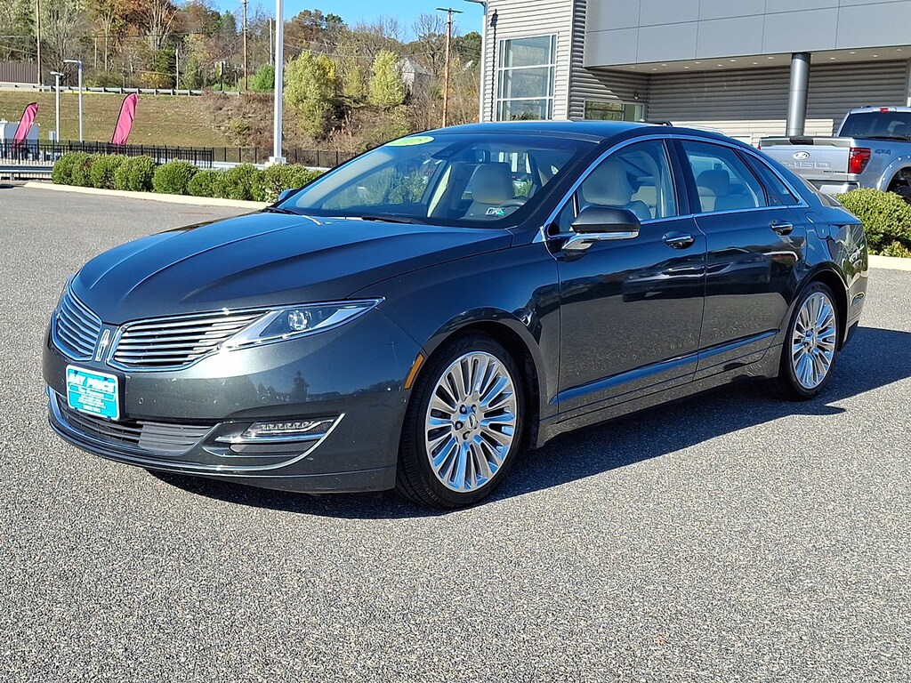 Used 2015 Lincoln MKZ  Sedan