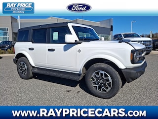 2026 Ford Bronco OUTER BANKS  4X4