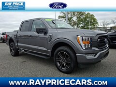 2022 Ford F-150 XLT Truck SuperCrew Cab