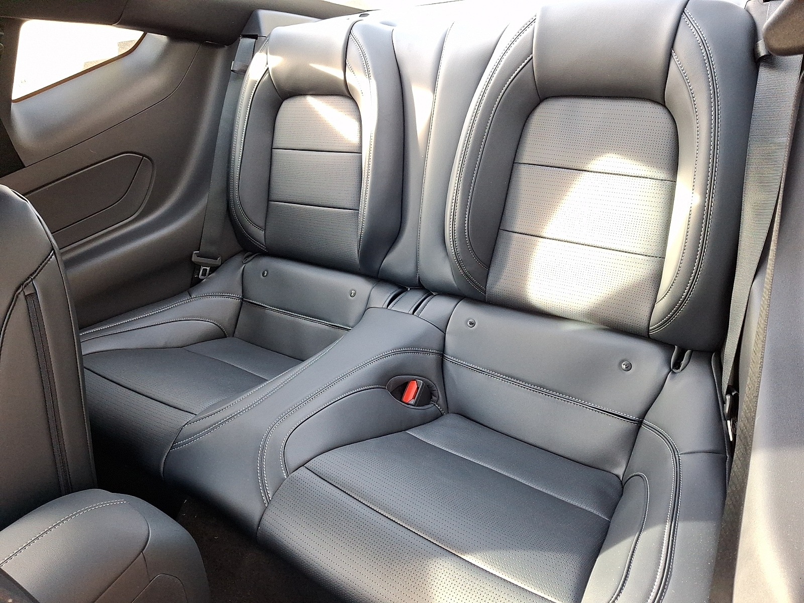 2026 Ford Mustang EcoBoost Premium Fastback - Photo 7