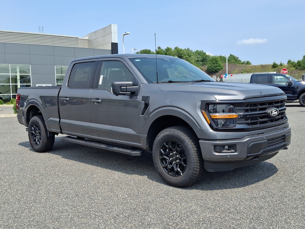 New 2026 Ford F-150 XLT XLT 4WD SUPERCREW