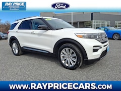 2022 Ford Explorer Limited SUV
