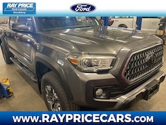2018 Toyota Tacoma TRD Off-Road Truck Double Cab
