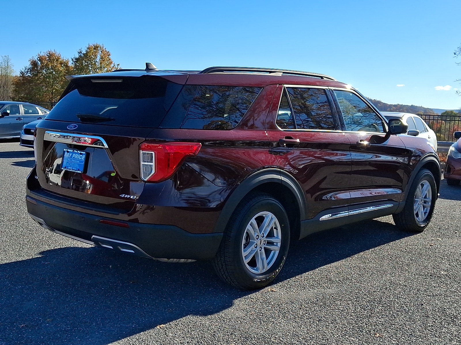 2022 Ford Explorer XLT - Photo 6
