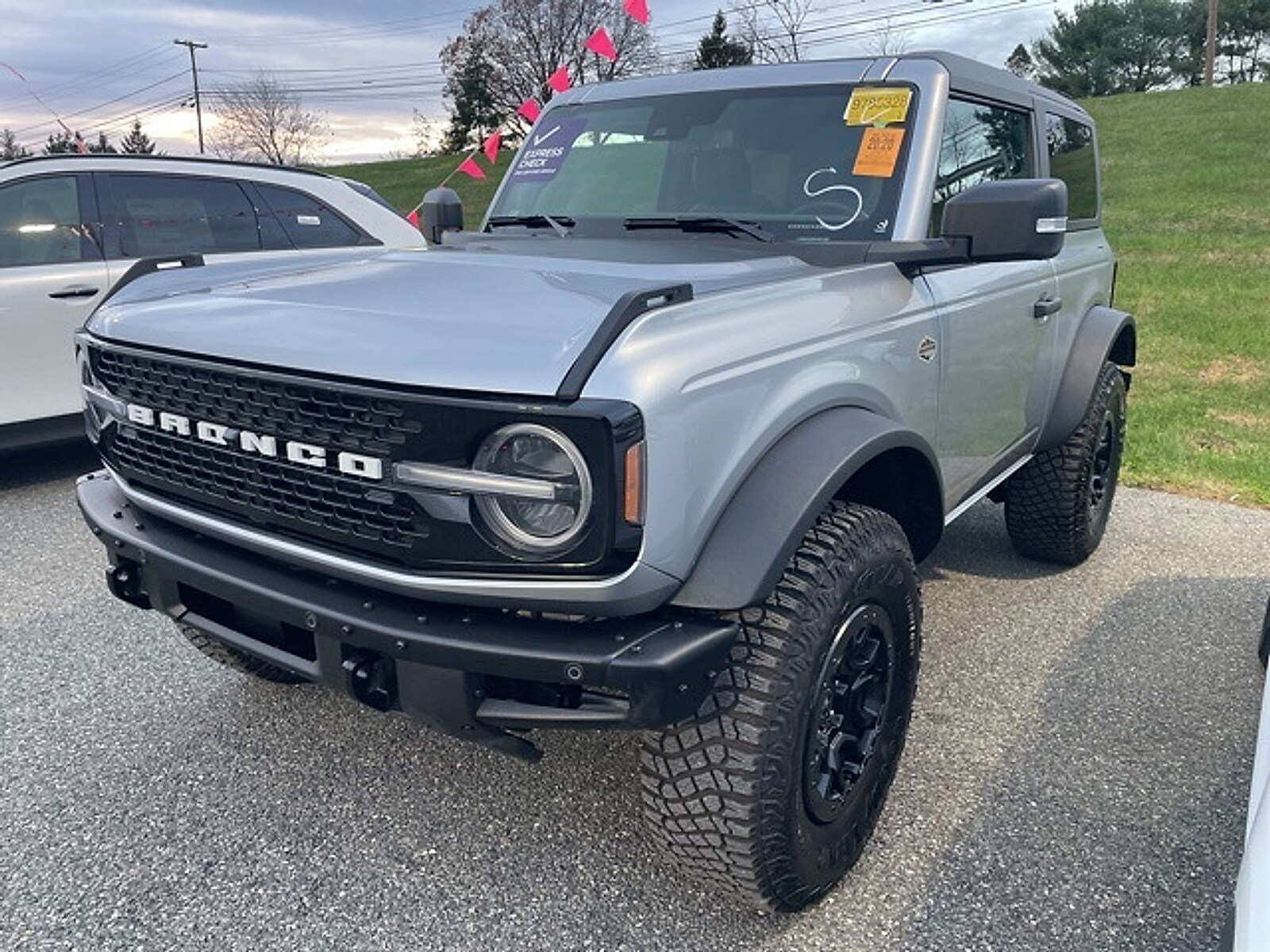 2024 Ford Bronco Wildtrak photo 3