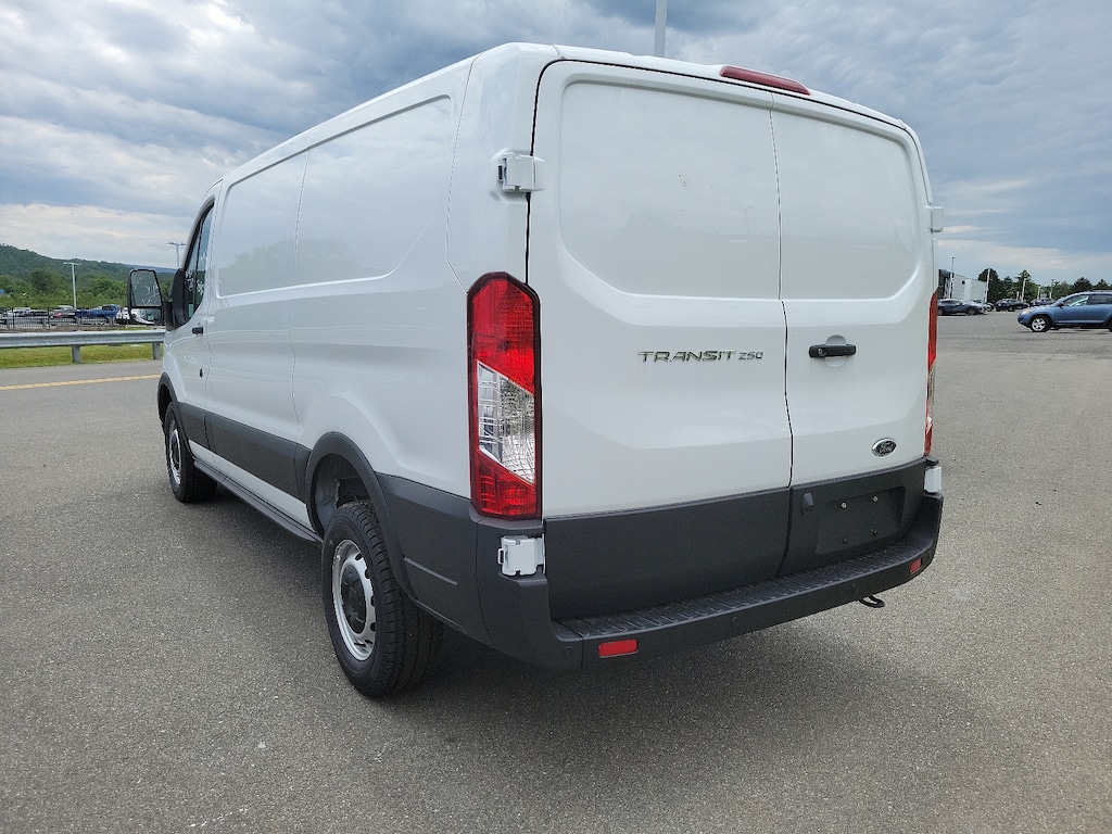 New 2024 Ford Transit-250 Cargo T-250 130 LOW RF 9070 GV Mini-van, Cargo