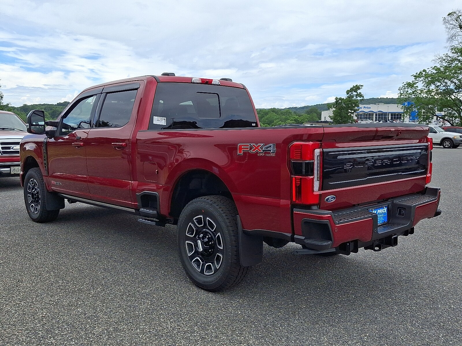 2025 Ford F-250 Platinum photo 3