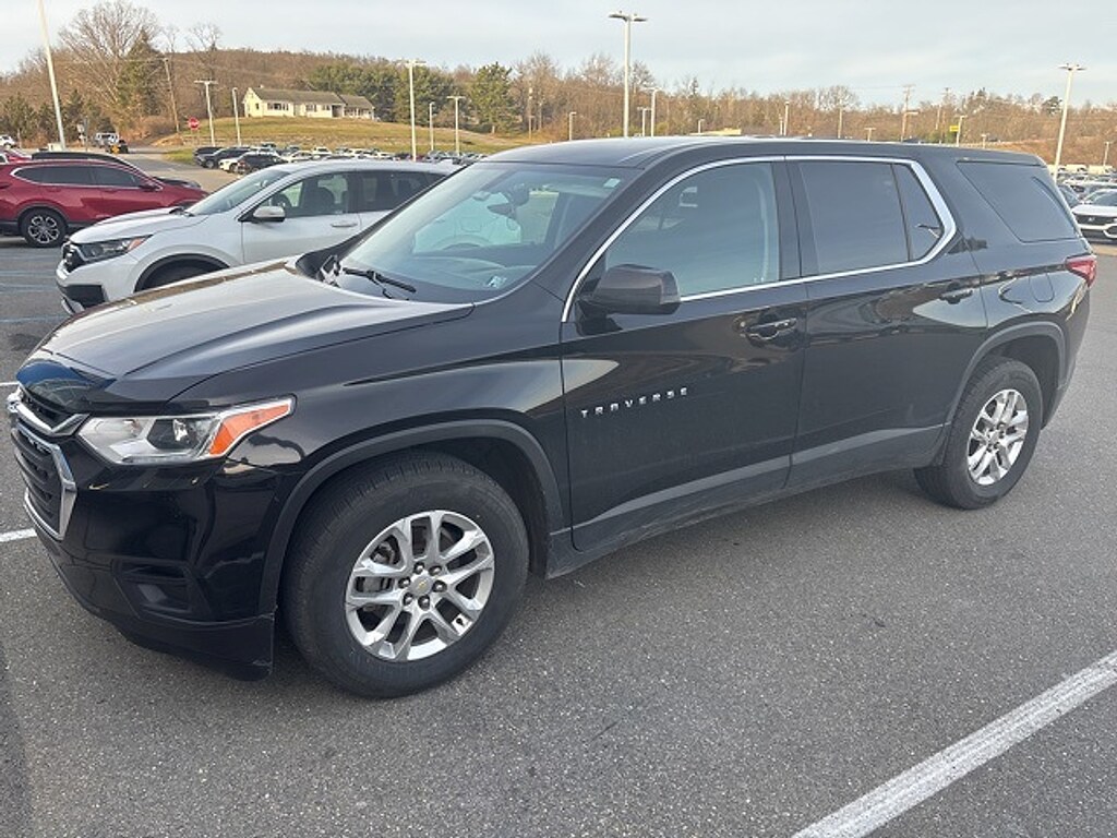 Used 2019 Chevrolet Traverse LS SUV