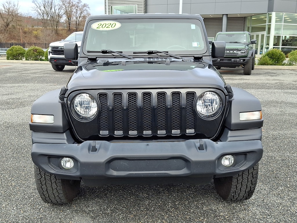 Used 2020 Jeep Wrangler Unlimited Sport Altitude 4X4 SUV