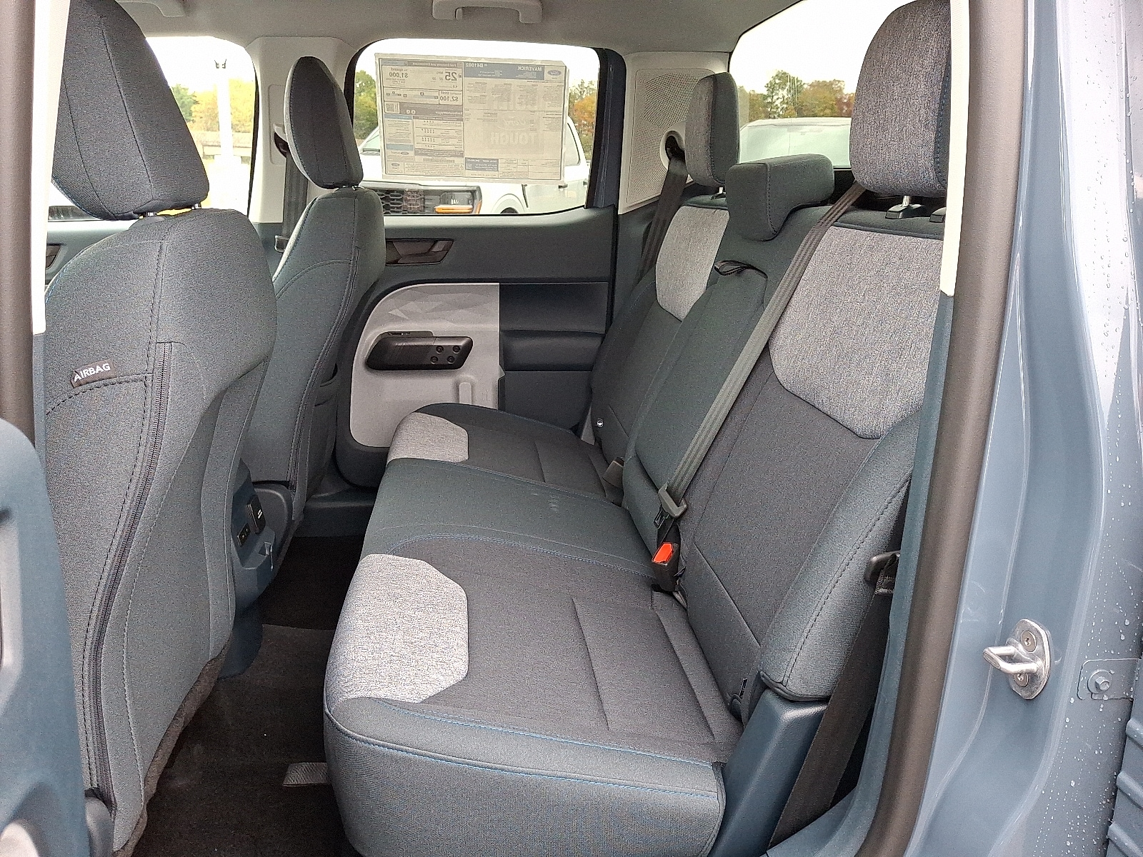 2025 Ford Maverick XLT - Photo 6