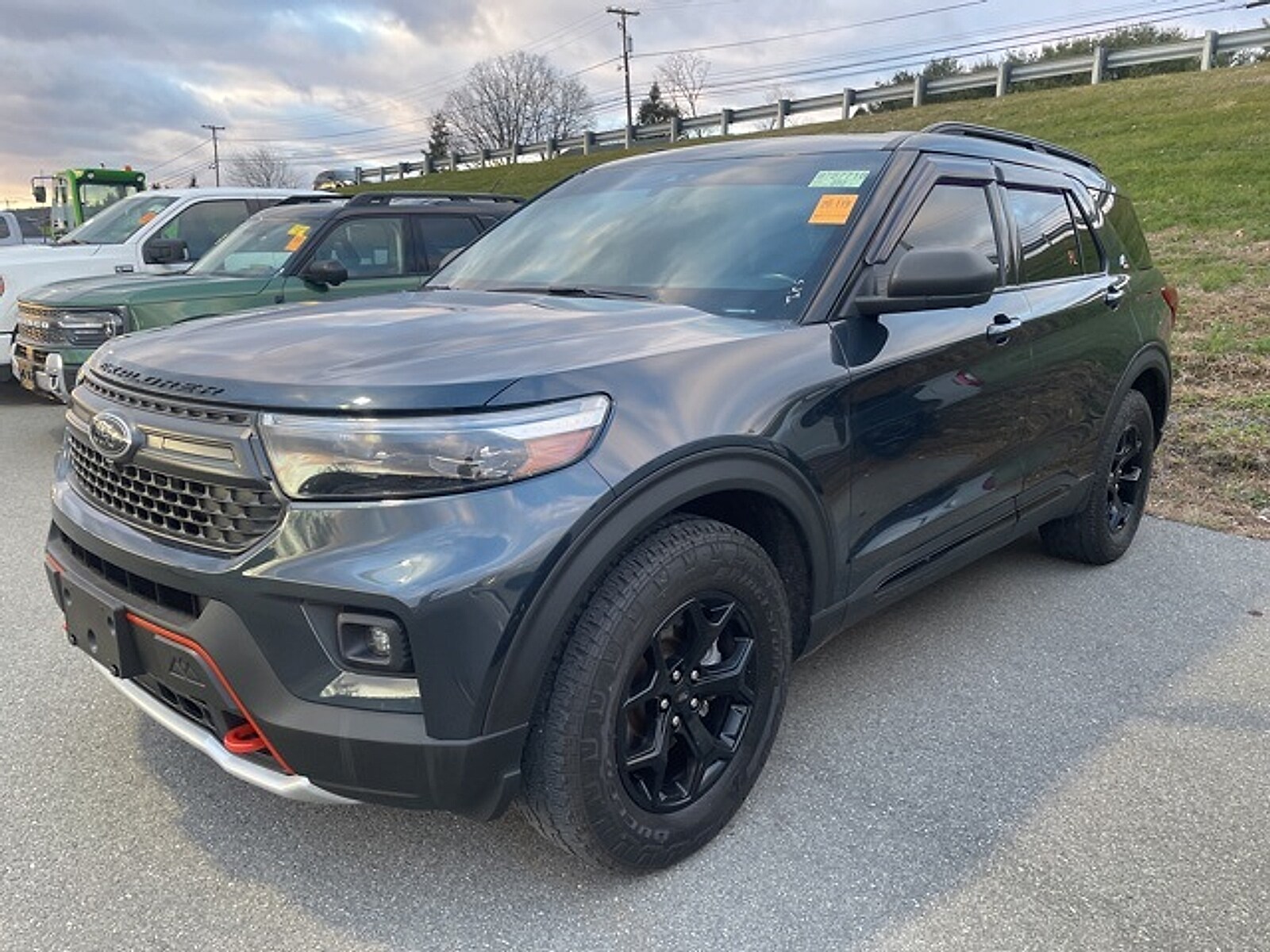 2022 Ford Explorer Timberline photo 2