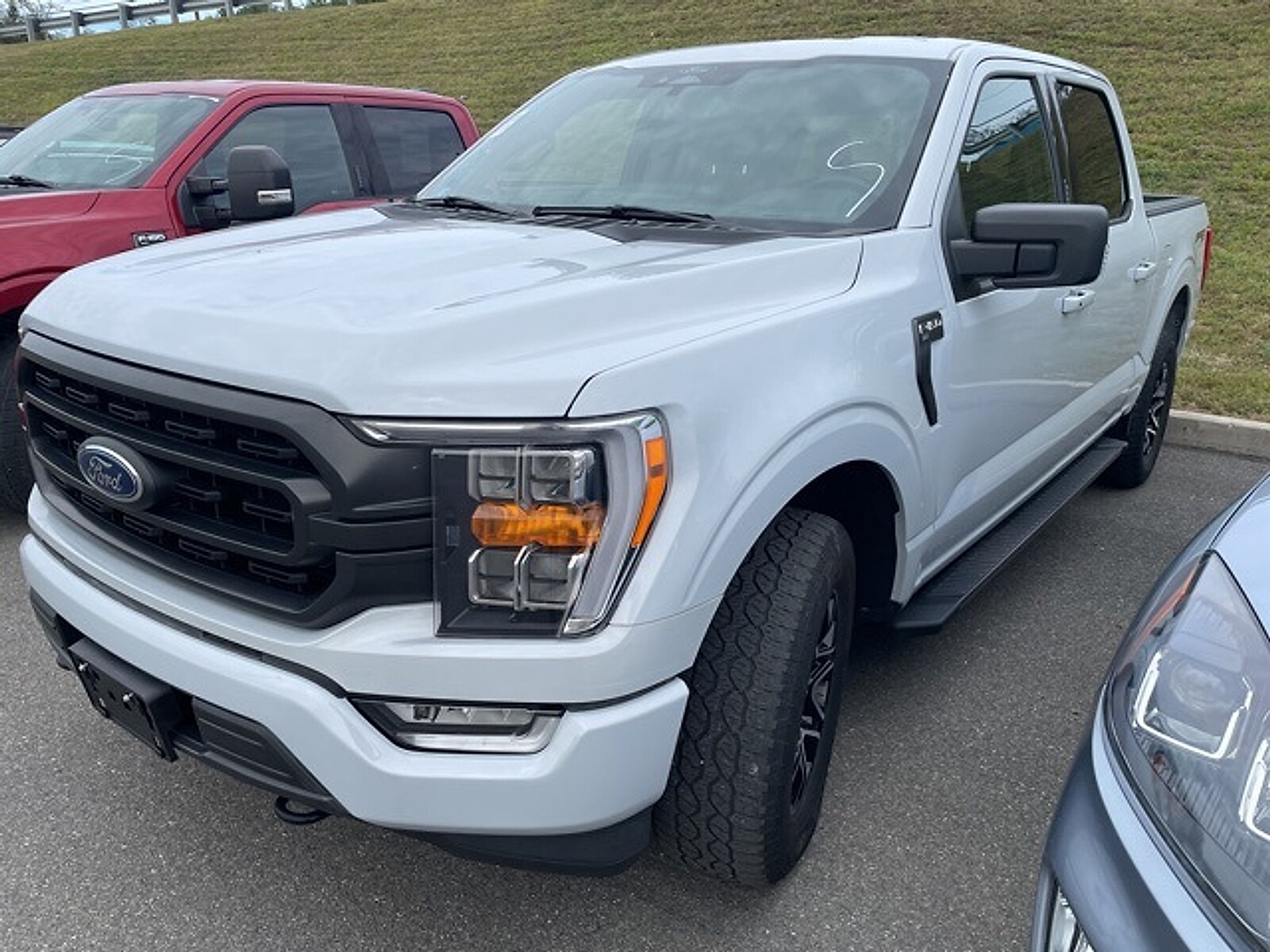 2022 Ford F-150 XLT photo 3