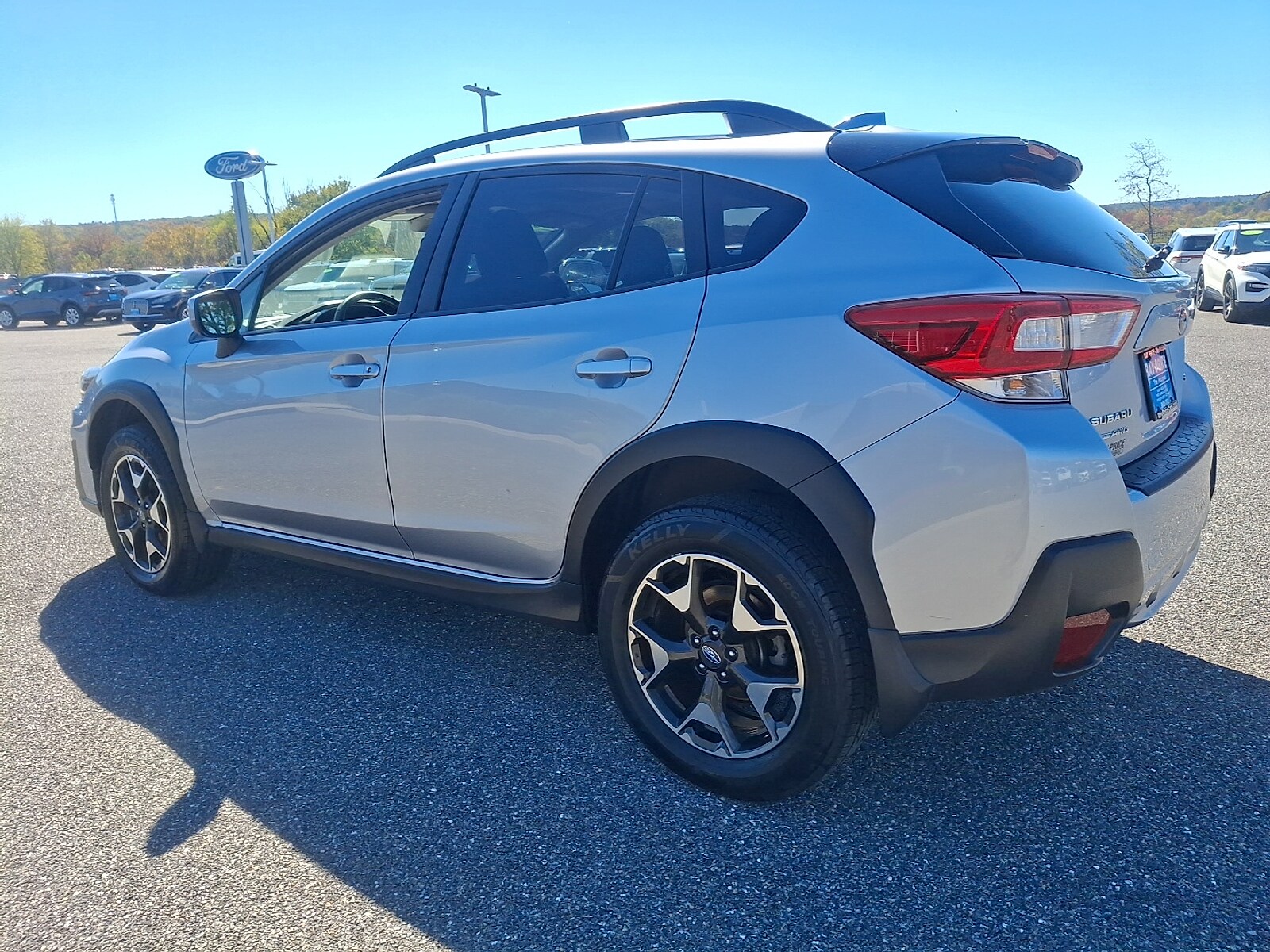 2019 Subaru Crosstrek 2.0i Premium photo 4