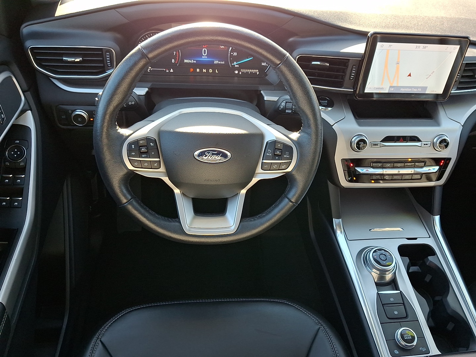 2022 Ford Explorer XLT - Photo 11