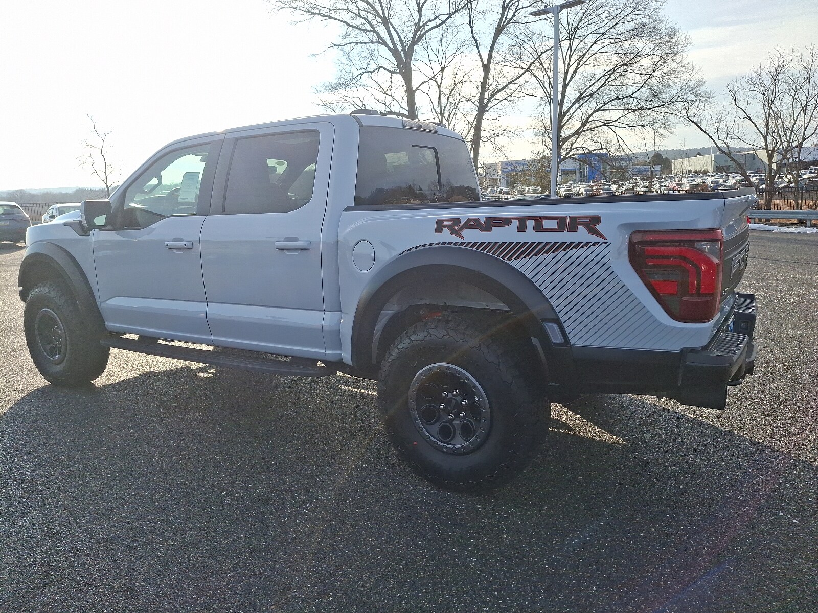 2025 Ford F-150 Raptor photo 3