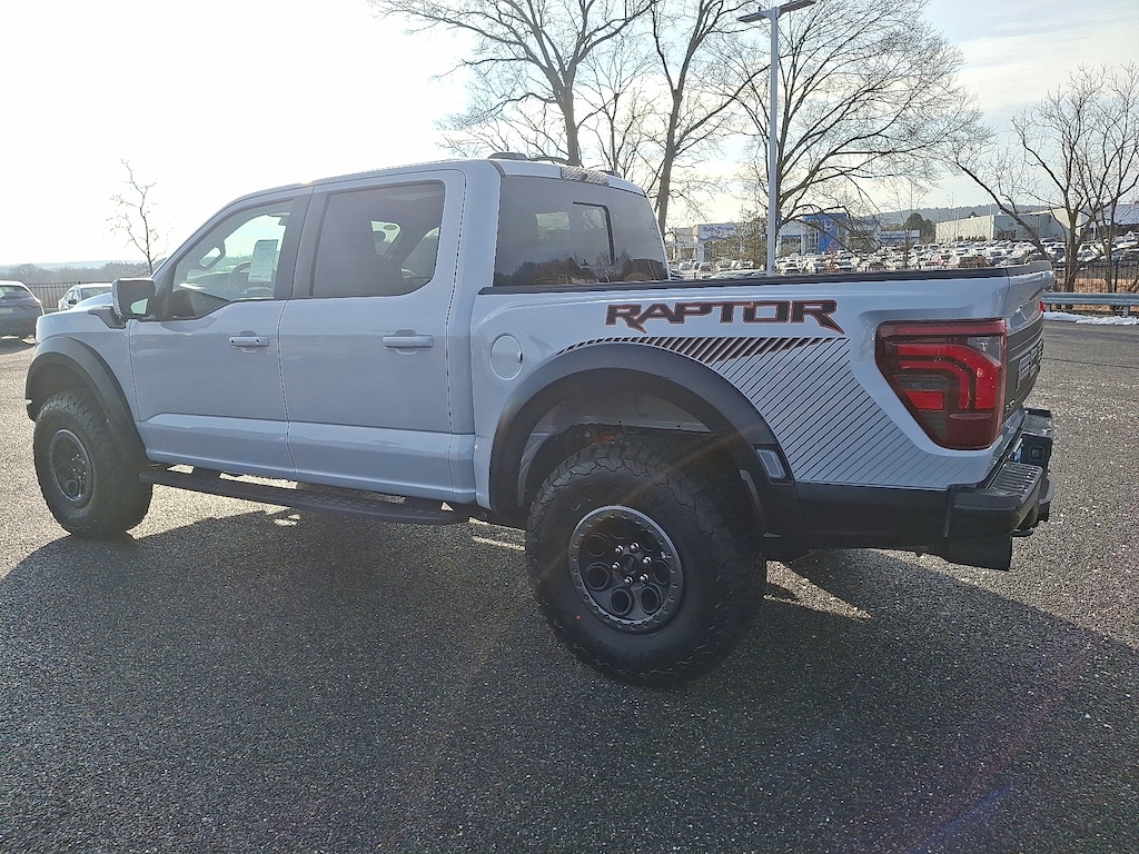 New 2025 Ford F-150 Raptor RAPTOR 4WD SUPERCREW 5.5