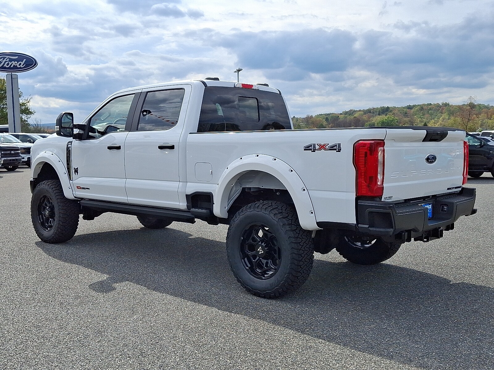 2025 Ford F-250 XL photo 3