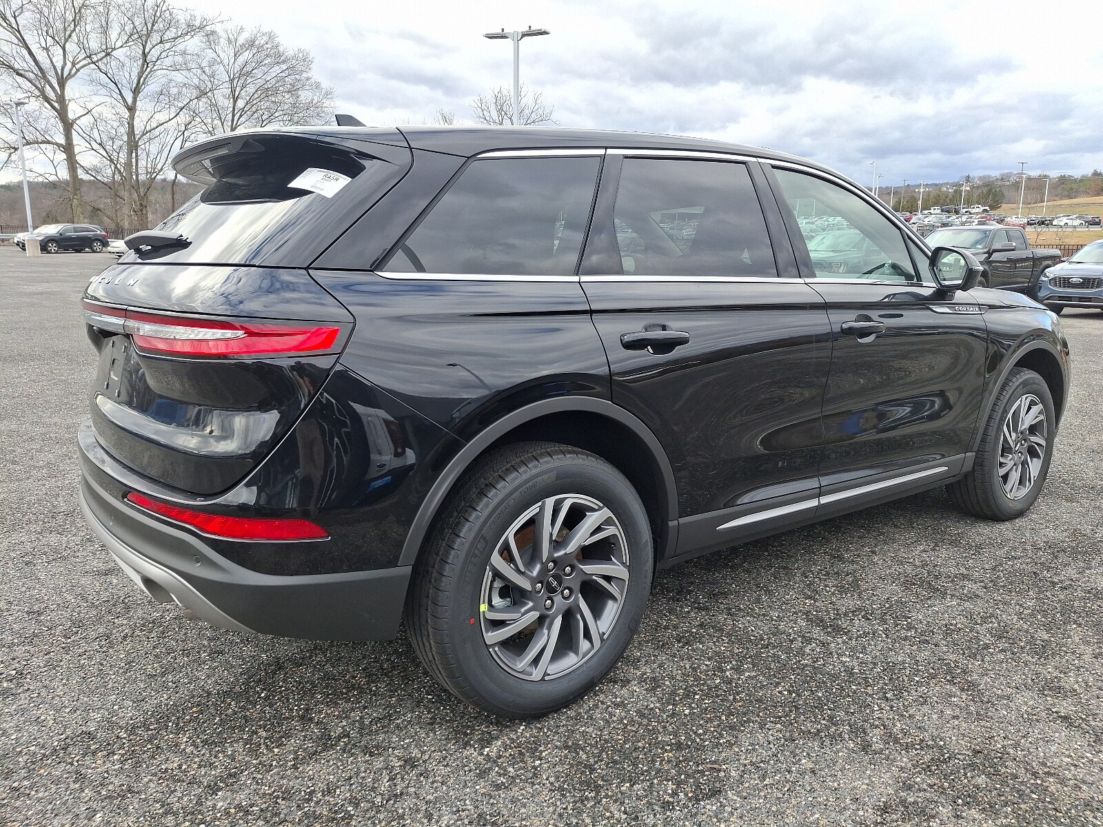 2025 Lincoln Corsair Premiere photo 4