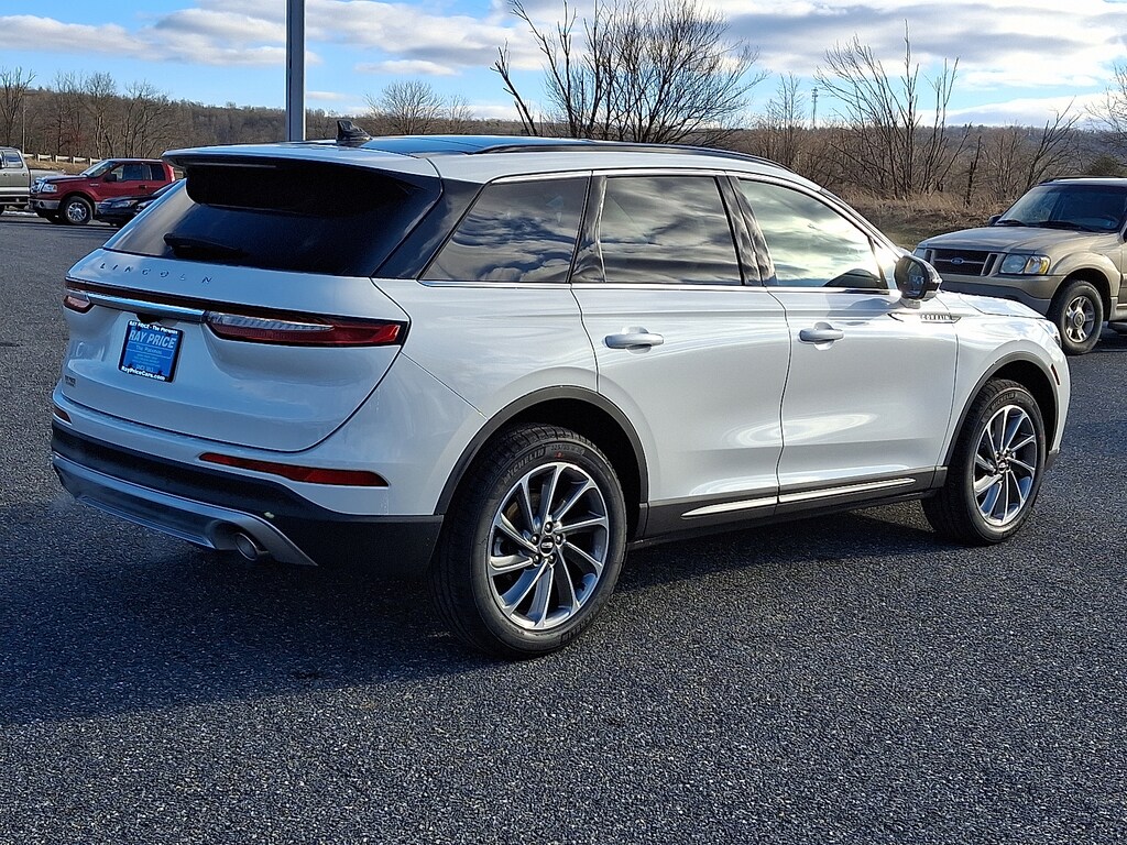 New 2026 Lincoln Corsair Premiere SUV